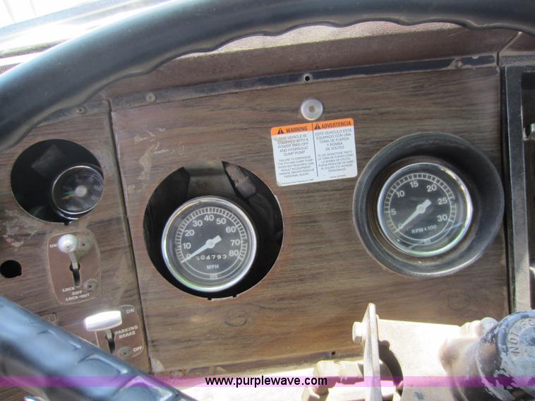 image for item D5585 1977 Ford dump truck