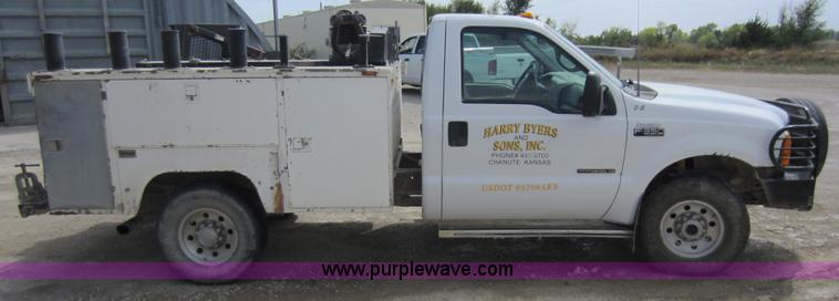 image for item D5587 2000 Ford F350 Super Duty utility pickup truck