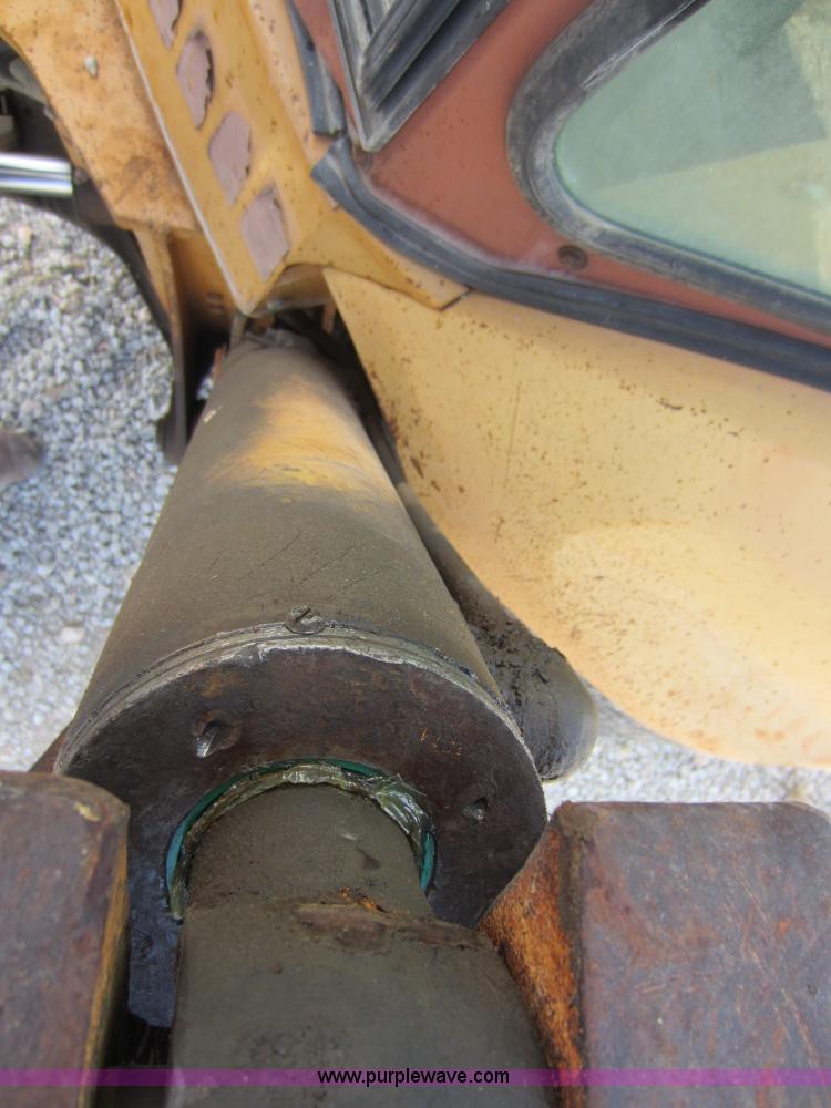 image for item D5592 1994 Case 580 Super K backhoe
