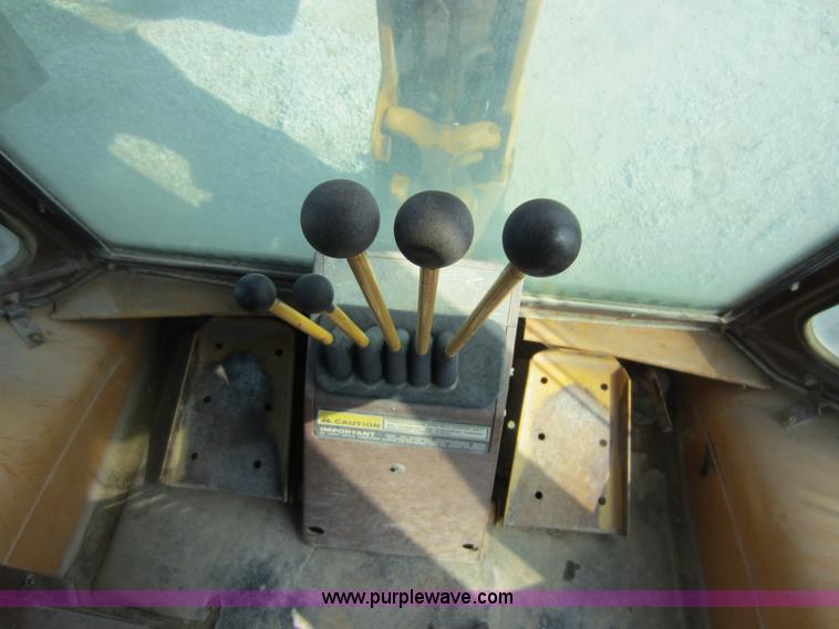 image for item D5592 1994 Case 580 Super K backhoe