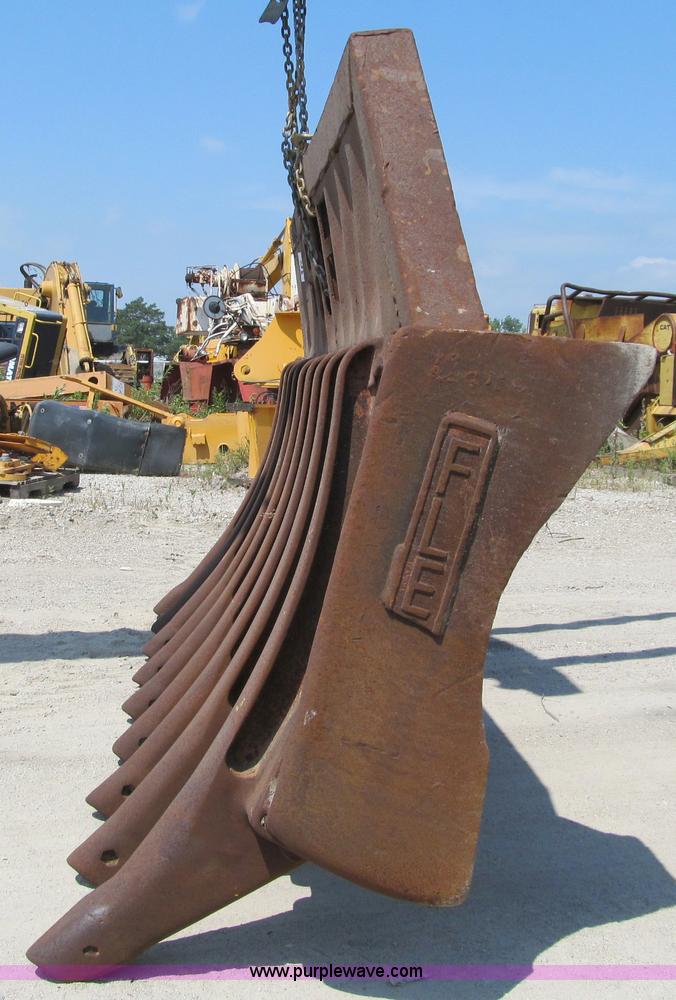 image for item D6503 Fleco root rake