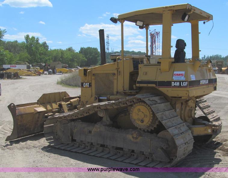 image for item D6504 1993 Caterpillar D4H LGP dozer