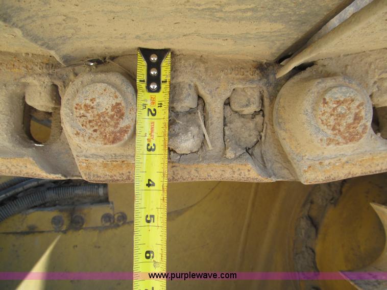 image for item D6504 1993 Caterpillar D4H LGP dozer