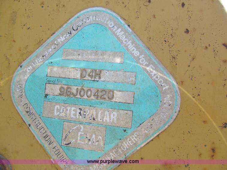 image for item D6504 1993 Caterpillar D4H LGP dozer