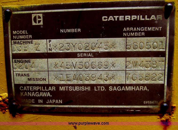 image for item F4536 1985 Caterpillar D3B-Z dozer