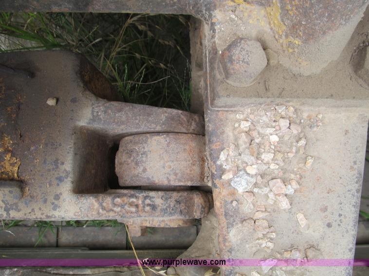 image for item F4536 1985 Caterpillar D3B-Z dozer