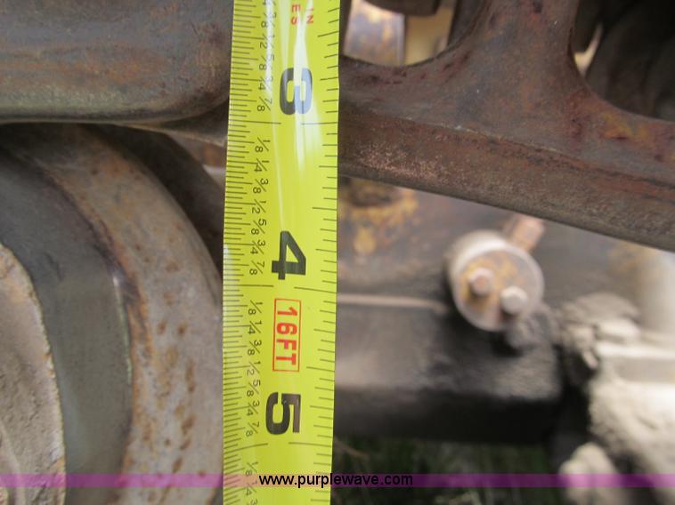 image for item F4536 1985 Caterpillar D3B-Z dozer