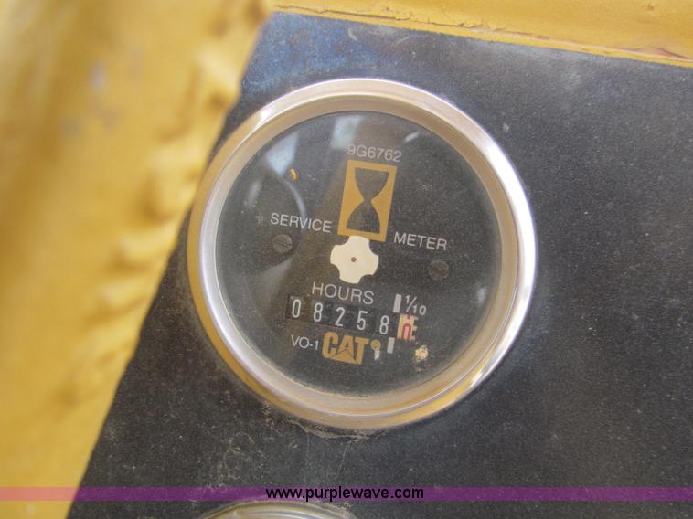 image for item F4537 1980 Caterpillar D6D dozer