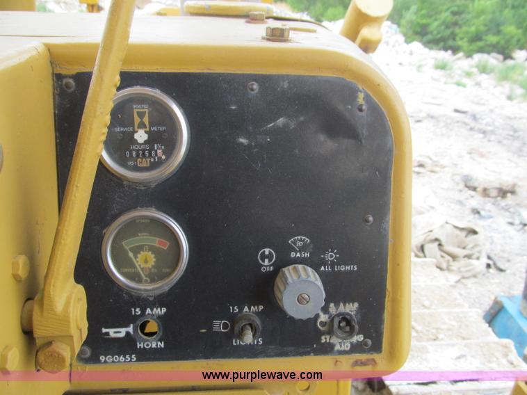 image for item F4537 1980 Caterpillar D6D dozer