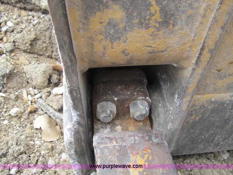 image for item F4537 1980 Caterpillar D6D dozer