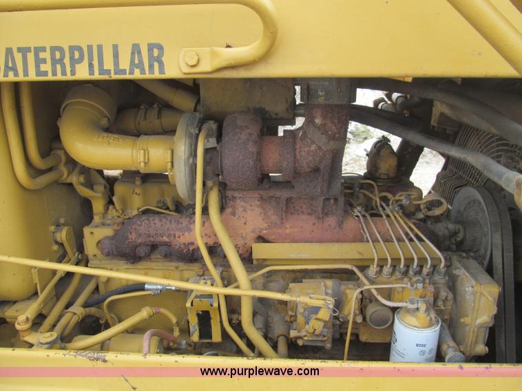image for item F4537 1980 Caterpillar D6D dozer