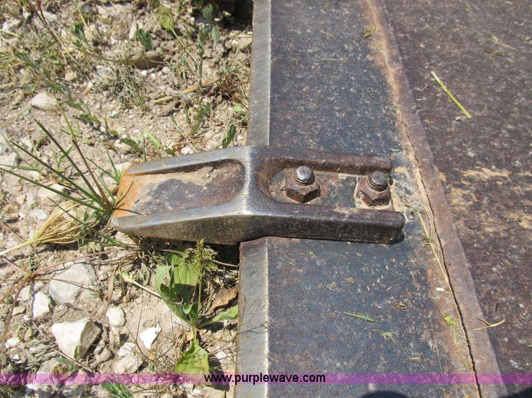 image for item K9339 66" skid steer bucket