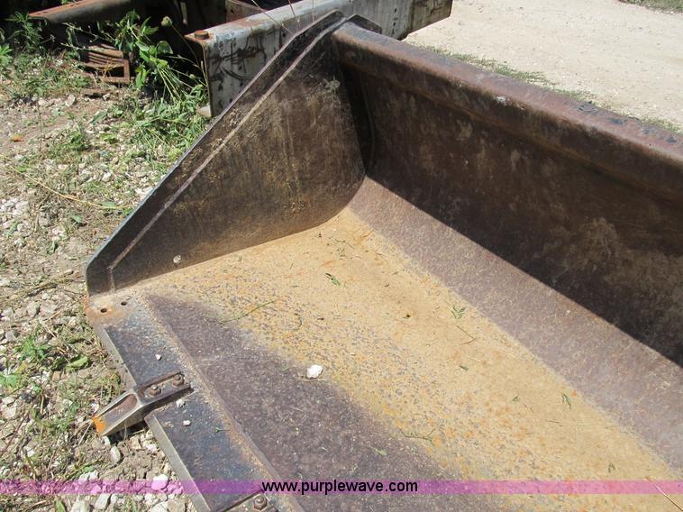 image for item K9339 66" skid steer bucket
