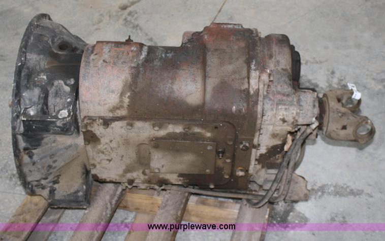 image for item L9455 Eaton Fuller 13 speed transmission