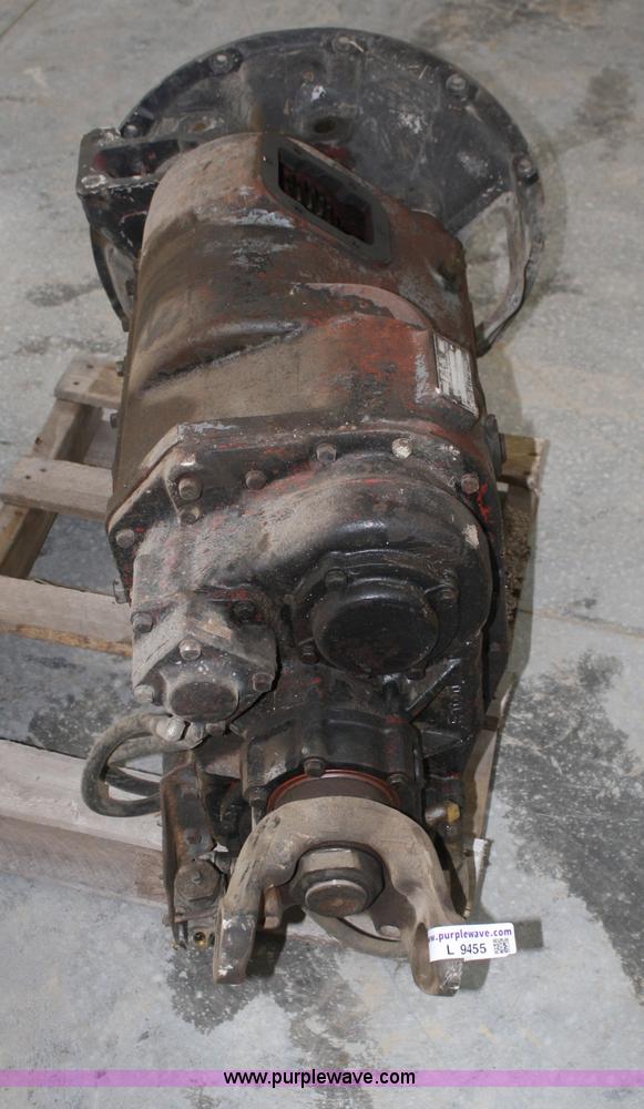 image for item L9455 Eaton Fuller 13 speed transmission