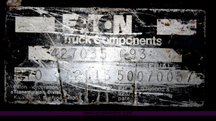 image for item L9455 Eaton Fuller 13 speed transmission