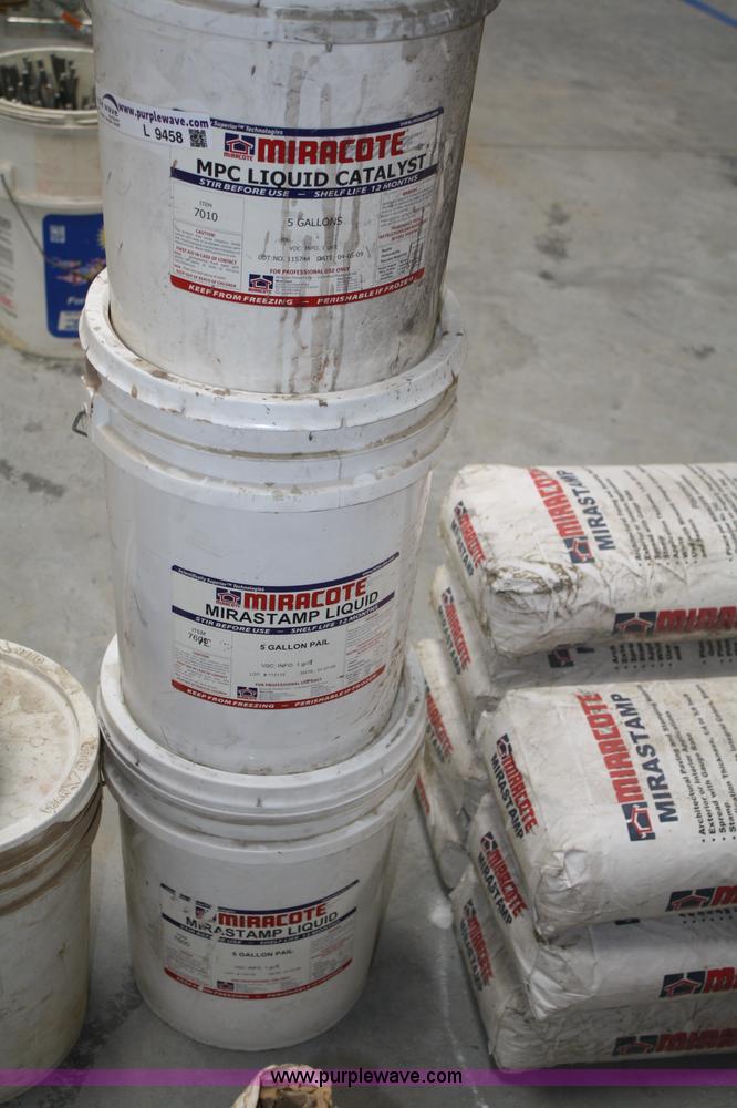 image for item L9458 Assorted decorative concrete supplies