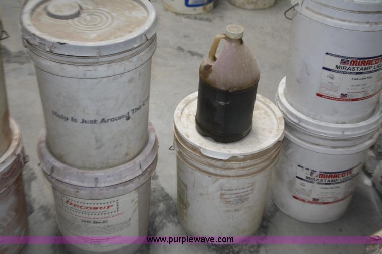 image for item L9458 Assorted decorative concrete supplies