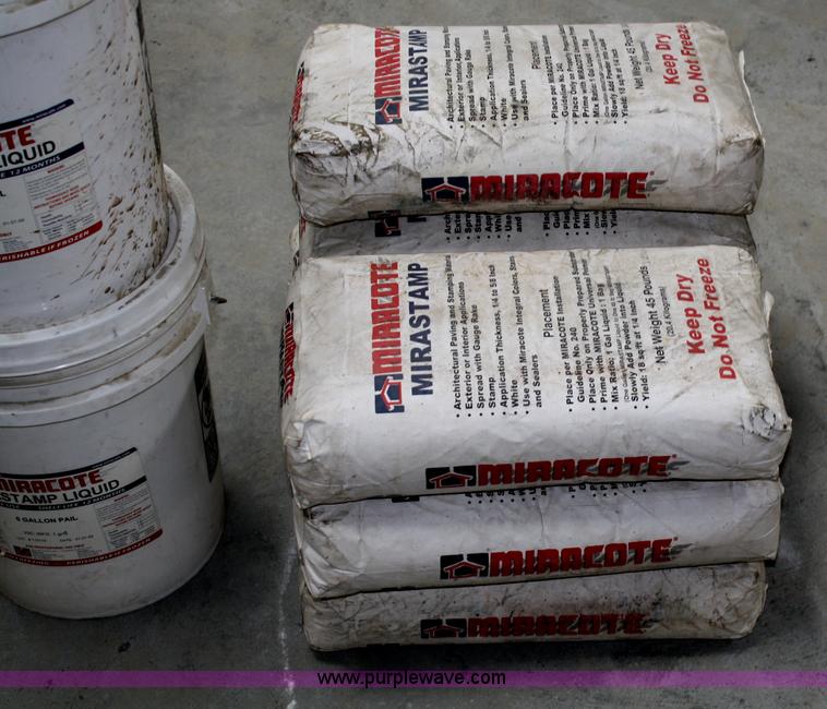 image for item L9458 Assorted decorative concrete supplies