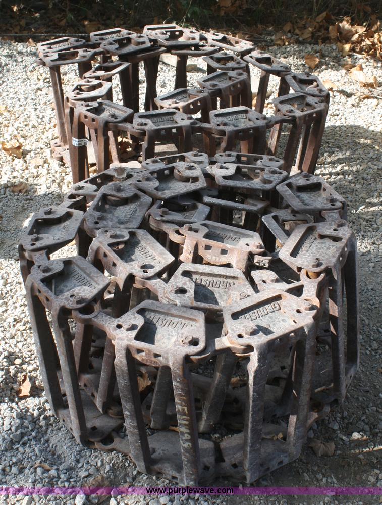 image for item L9480 14" grouser tracks