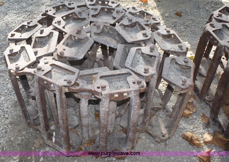 image for item L9480 14" grouser tracks