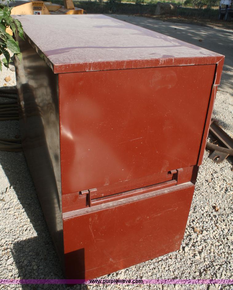 image for item L9482 Jobox  toolbox