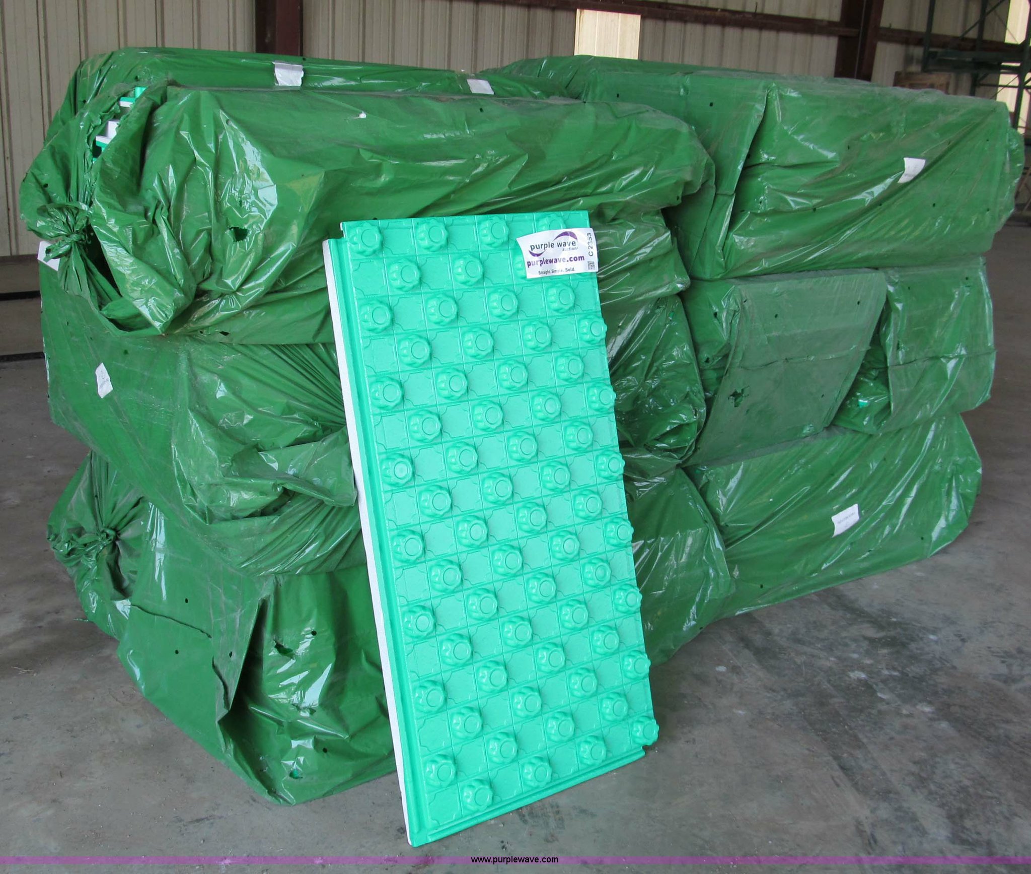 96) Crete heat panels in Marshall, MO | Item C2353 sold | Purple Wave
