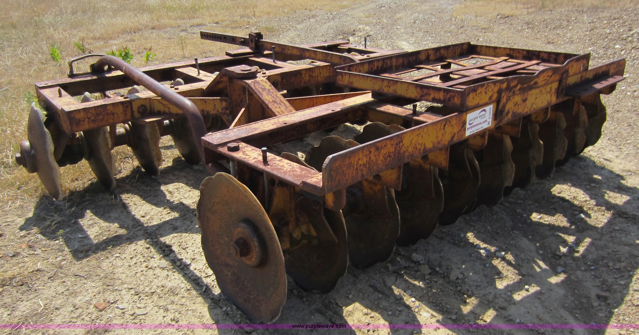 Towner D40 10' offset disk in Sperry , OK | Item D2049 sold | Purple Wave