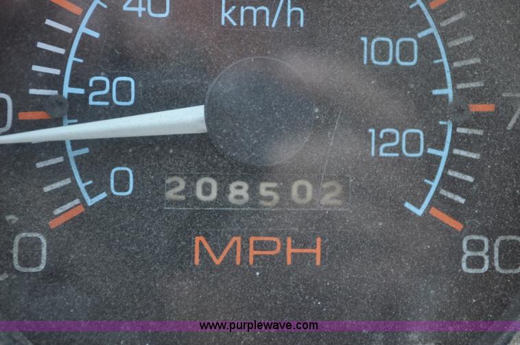 image for item A5950 1983 White Road XPeditor Z yard truck