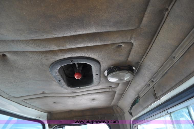 image for item A5950 1983 White Road XPeditor Z yard truck