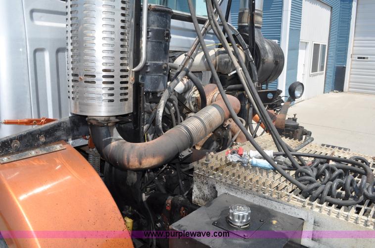 image for item A5950 1983 White Road XPeditor Z yard truck