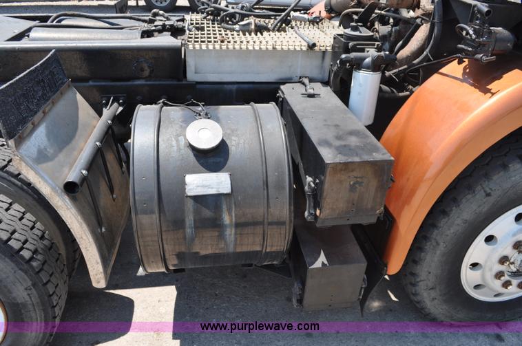 image for item A5950 1983 White Road XPeditor Z yard truck