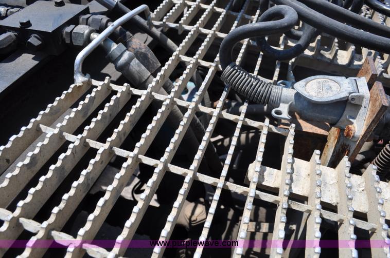 image for item A5950 1983 White Road XPeditor Z yard truck