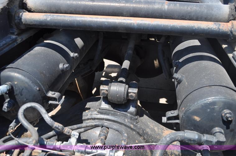 image for item A5950 1983 White Road XPeditor Z yard truck