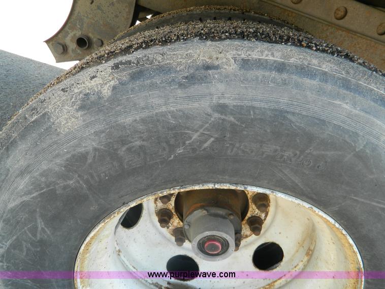 image for item B3825 1999 Great Dane box van trailer