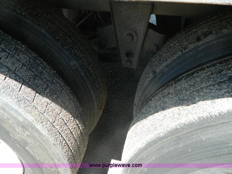 image for item B3825 1999 Great Dane box van trailer