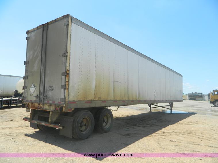 image for item B3827 1998 utility box van trailer