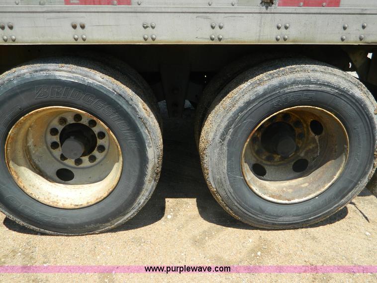 image for item B3827 1998 utility box van trailer