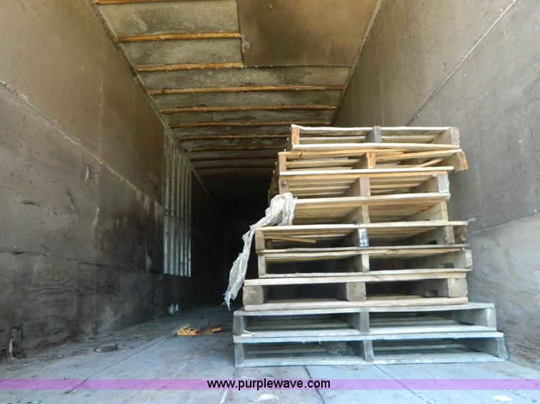 image for item B3827 1998 utility box van trailer