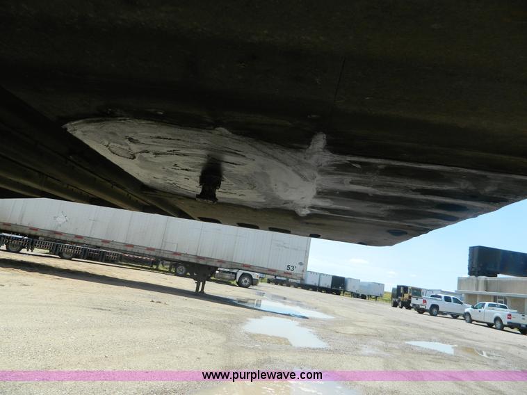 image for item B3828 1998 utility box van trailer