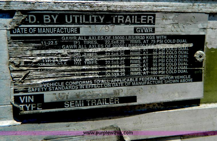 image for item B3828 1998 utility box van trailer