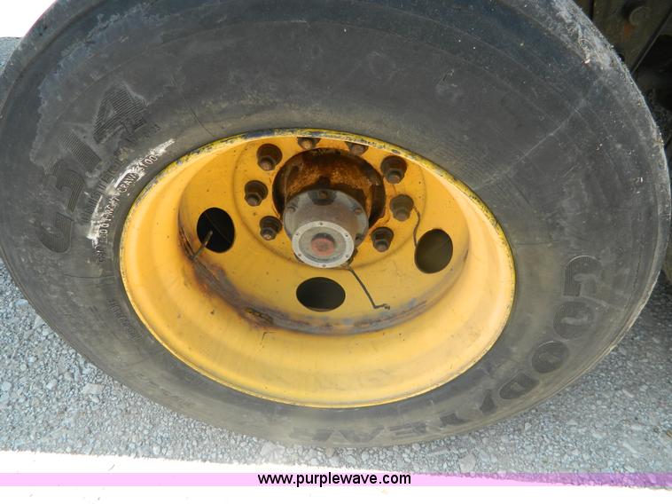 image for item B3829 1998 Monon box van trailer