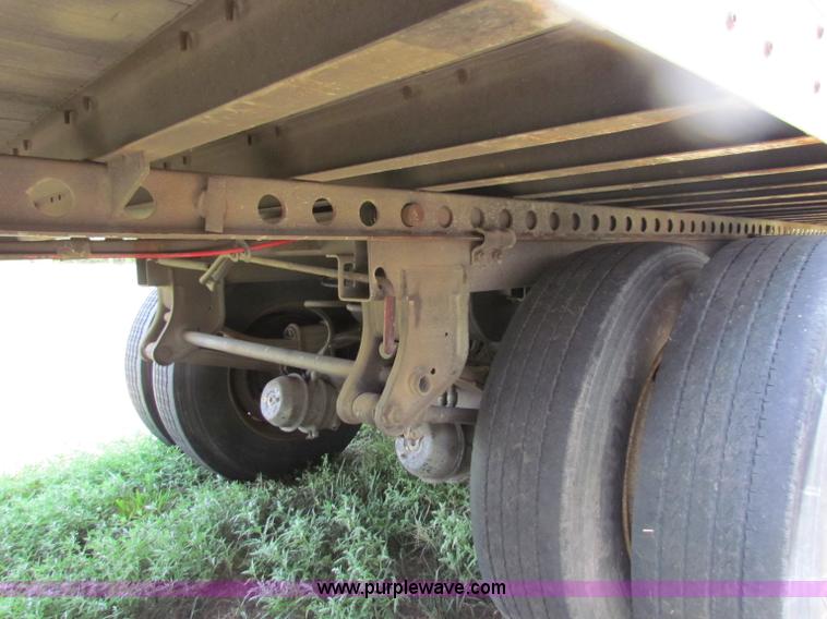 image for item B7343 1998 Wabash 53' dry van trailer