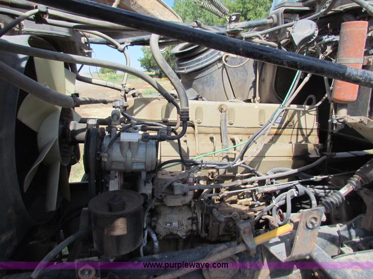 image for item B7365 1989 Ford L9000 dump truck