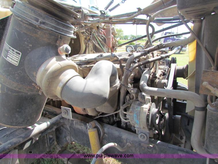 image for item B7365 1989 Ford L9000 dump truck