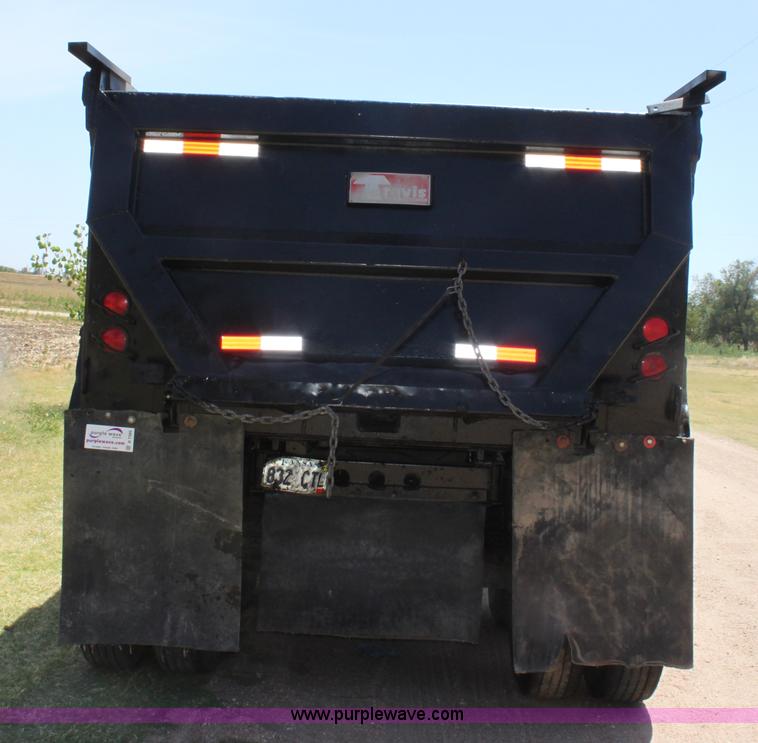 image for item B7389 2000 Travis barrel end dump trailer