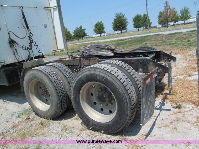 image for item C2321 1991 Kenworth T600 semi truck