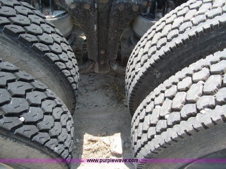 image for item C2321 1991 Kenworth T600 semi truck