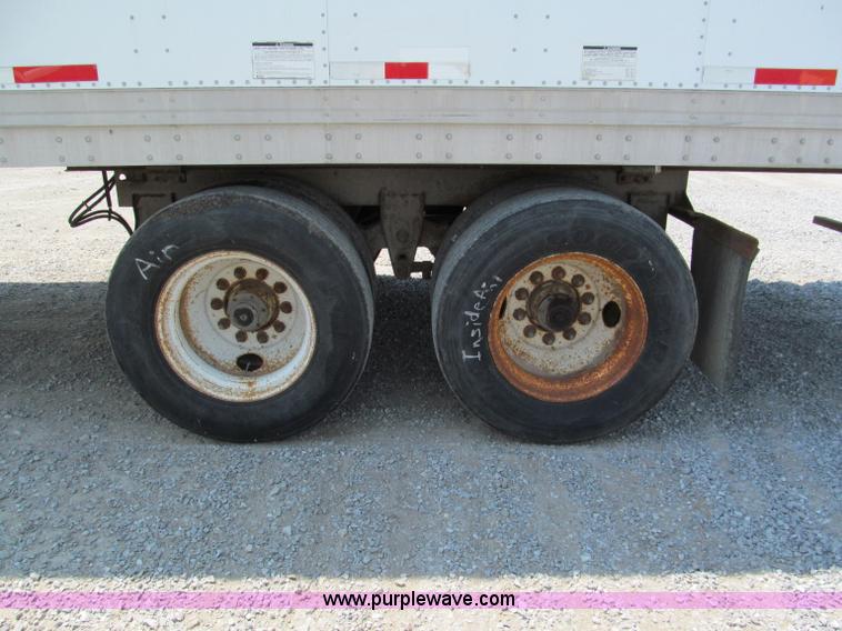 image for item C2322 1993 Pine 48' dry van trailer