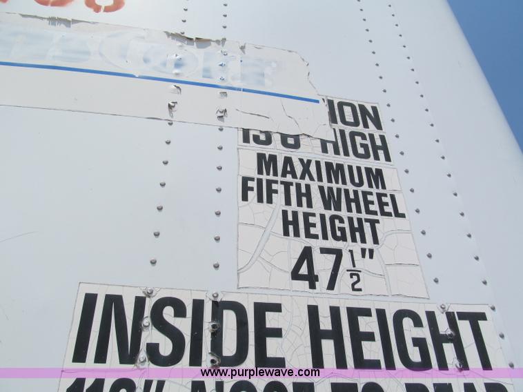 image for item C2322 1993 Pine 48' dry van trailer